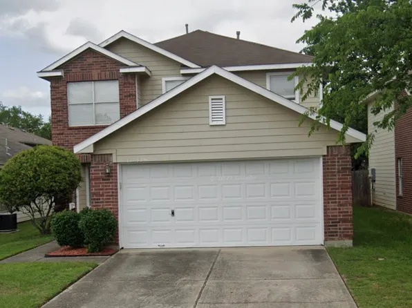 11758 Rolling Stream Dr, Tomball, TX 77375