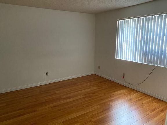 5th image of 10144 Tabor St APT 102
