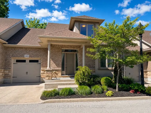 6186 Dorchester Rd #2, Niagara Falls, ON L2G 0G4