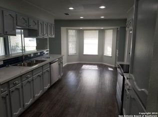 150 Mary Helen Dr, San Antonio, TX 78222