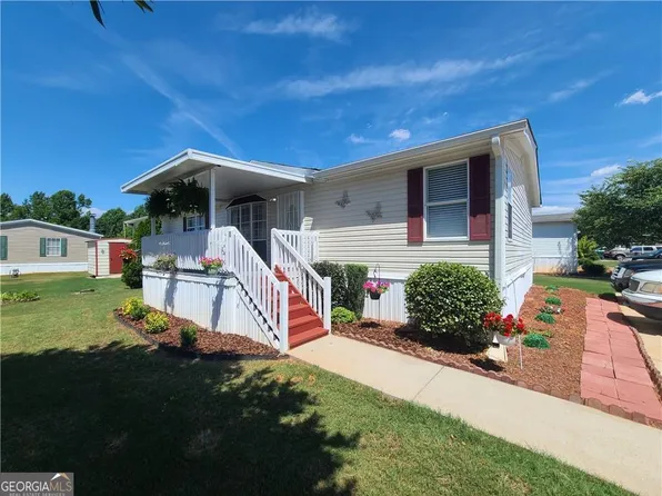 915 Bel Air Blvd, Hampton, GA 30228