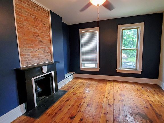 3rd image of 265 S Skidmore St