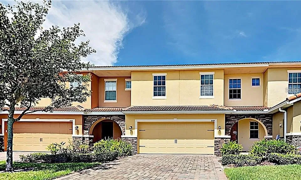 2129 Leather Fern Dr