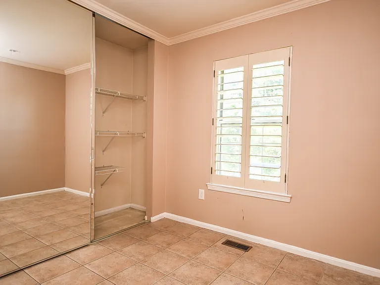 5918 Edson Ln — Photo 34