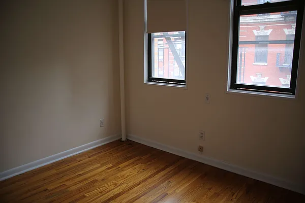 Rented by Waverly Realty Associates | media 5