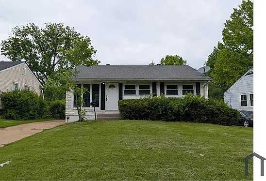 437 Lancashire Rd