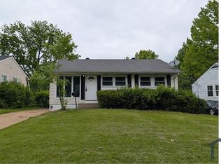 437 Lancashire Rd, Saint Louis, MO 63137