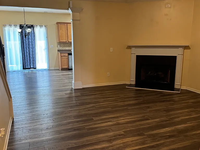 Garbrooke Cv — Photo 8