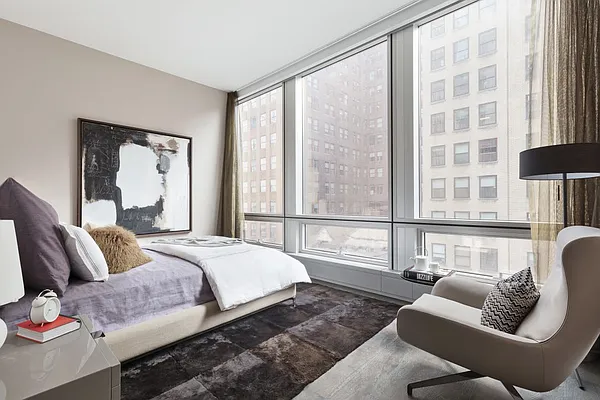 Sold by Compass | media 6