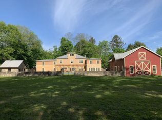 67 Mill St, Rhinebeck, NY 12572