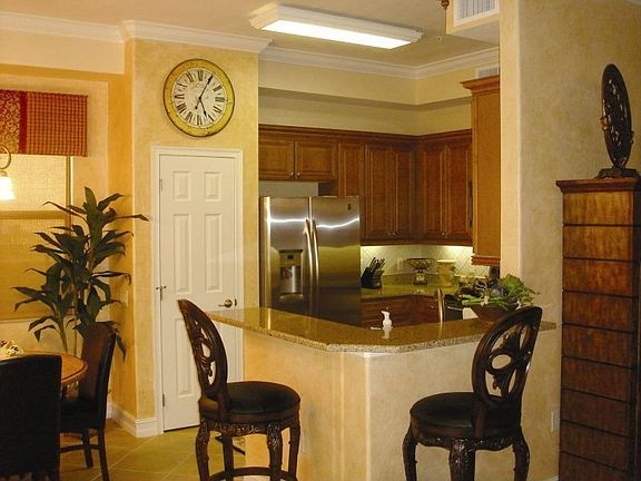 5th image of 10490 Smokehouse Bay Dr APT 102