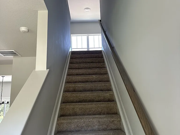 297 W East Smith Rd — Photo 5