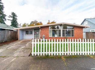 2465 5th St NE, Salem, OR