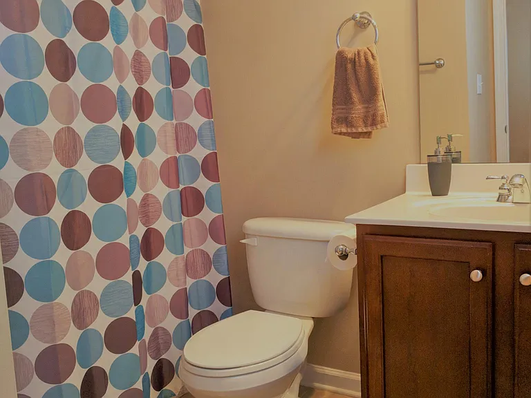 1st floor full bathroom
