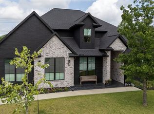 2030 Pebble Bend Dr, College Station, TX 77845