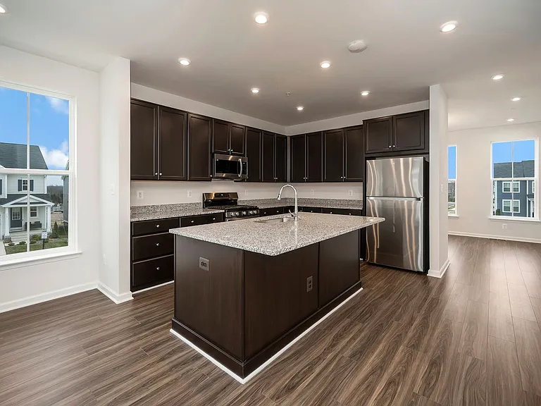 360 Coastal Ave #101 — Photo 7