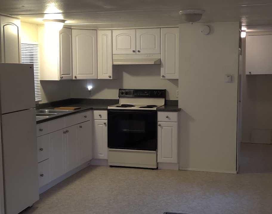 2nd image of 388 N Vista Ter