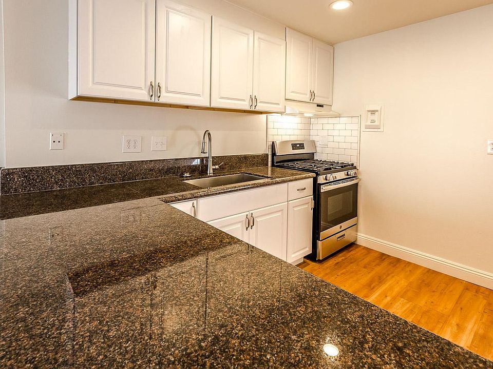 2nd image of 4001 W El Prado Ave APT D