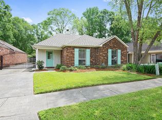 5037 Amberlyn Dr, Baton Rouge, LA 70820