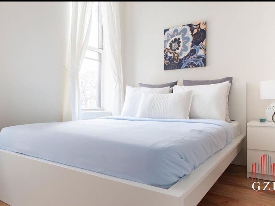 1st image of 364 3rd Ave #5