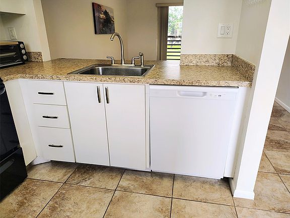 5th image of 2793 NW 104th Avenue #305
