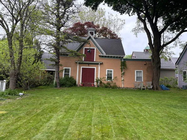 (undisclosed Address), Dorchester Center, MA 02124