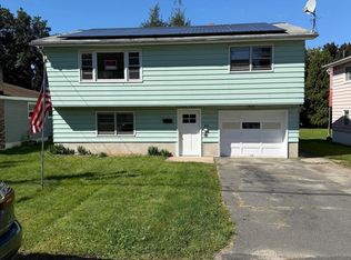 62 Rosemount Ave, Waterbury, CT 06708