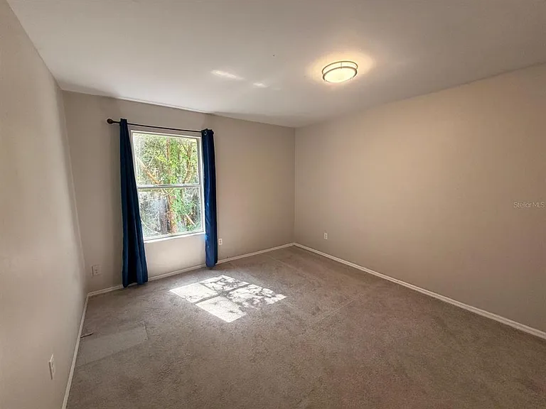 4703 Alexis Dr — Photo 16