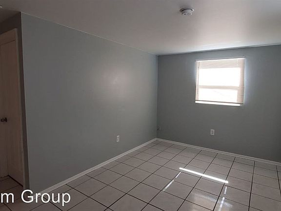 2nd image of 10101 N 15th St APT A