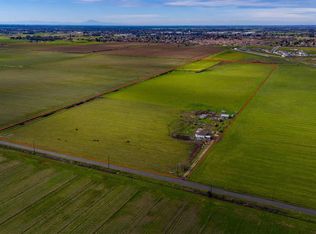 13146 Cherokee Ln, Galt, CA 95632