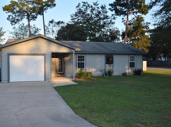 2nd image of 519 Juniper Ave