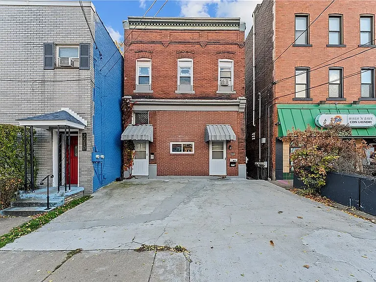 2208 Woodstock Ave #3 — Photo 6