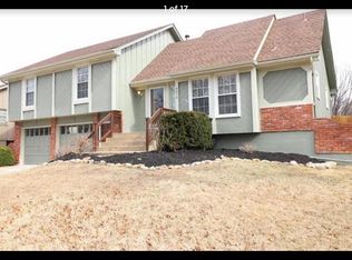 4075 SW Lido Dr, Lees Summit, MO 64082