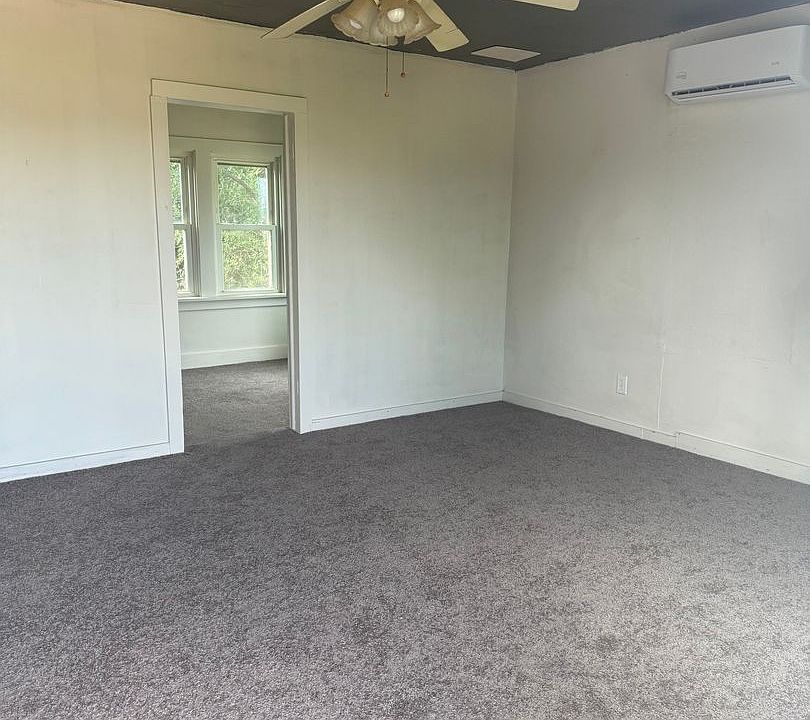 2nd image of 203 E State Ave