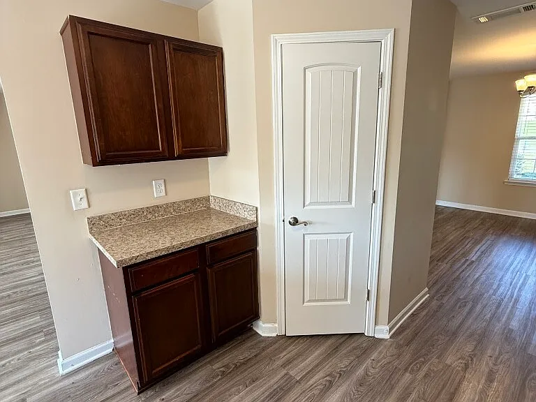 107 Mardi Gras Ln — Photo 14