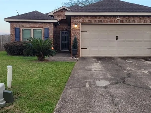 4164 Winchester Ct, Semmes, AL 36575