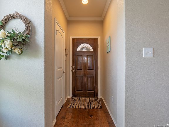 5th image of 7606 Redrock Vista