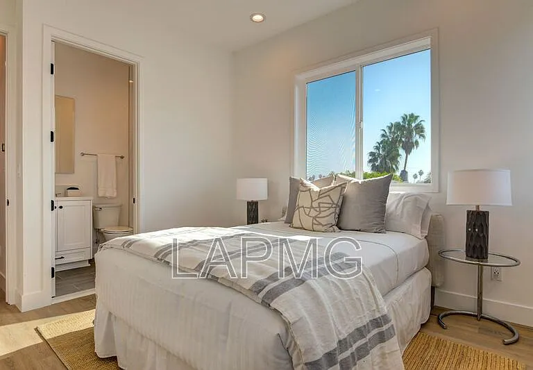 6018 Comey Ave — Photo 19