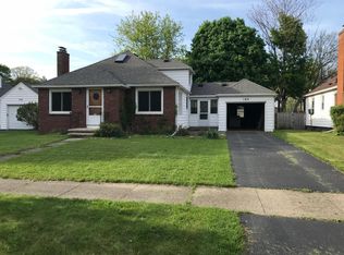 180 Rawlinson Rd, Rochester, NY 14617
