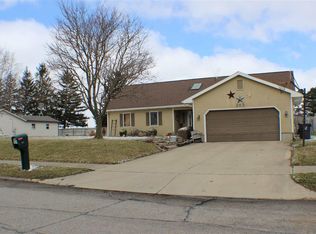 353 N Columbia Pkwy, Columbia City, IN