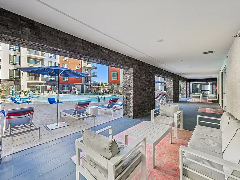 Fora Apartments — Photo 26