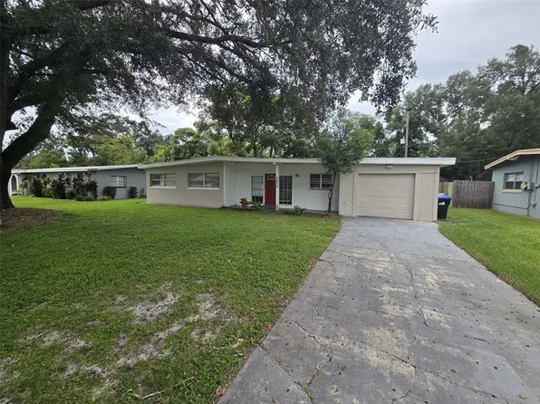 2224 Eiffel Dr, Orlando, FL 32808