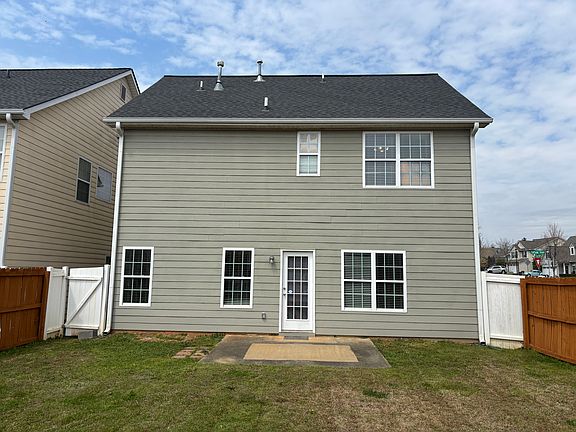 3rd image of 13 Cottage Trce NW