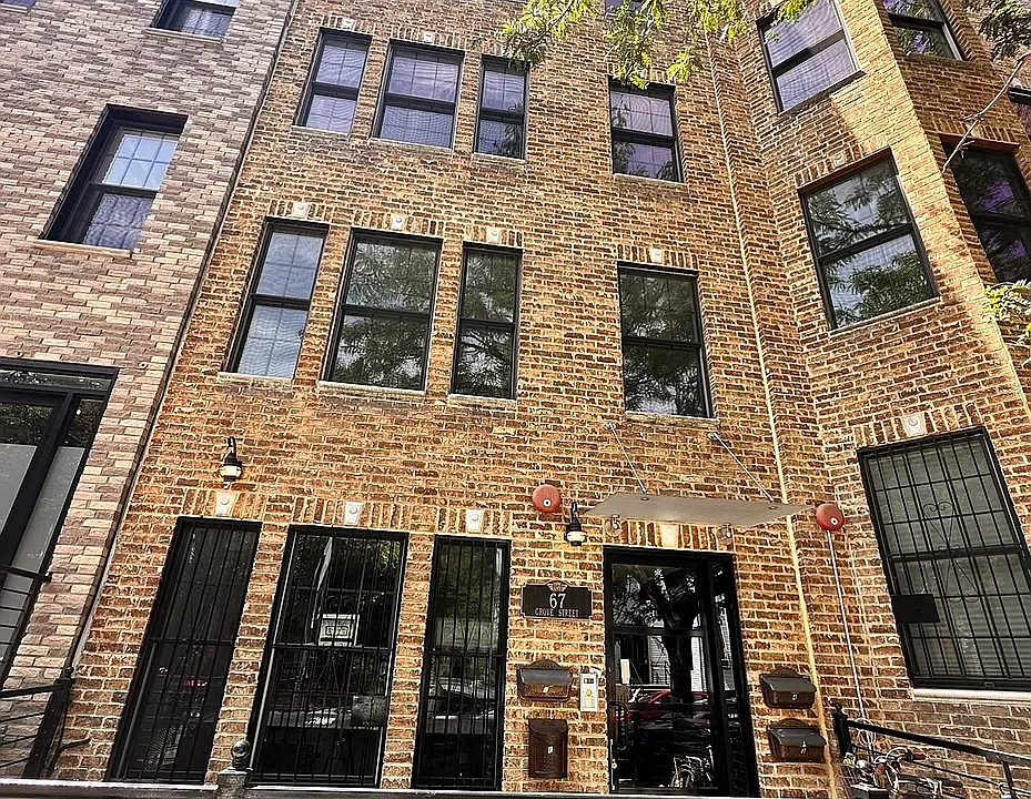 69 Grove St #2