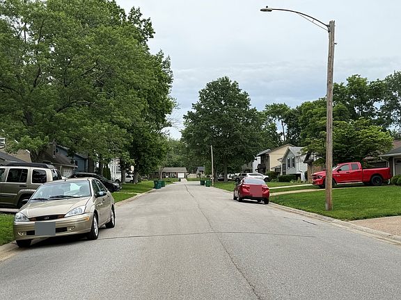4th image of 1412 Princeton Dr