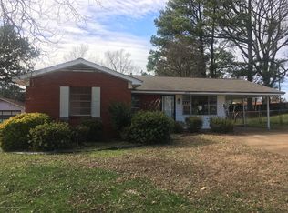 1835 Vaught Cir, Southaven, MS 38671