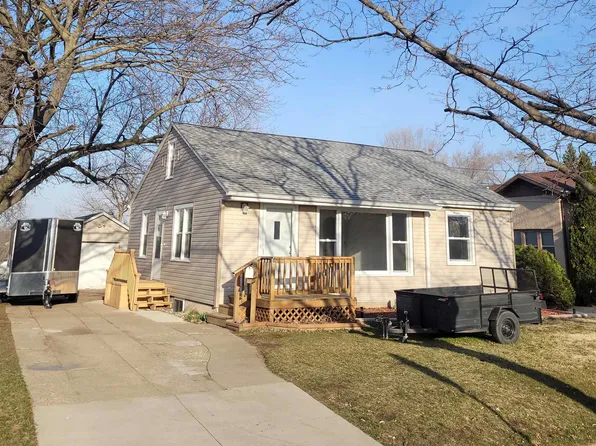 2417 S Clinton St, Sioux City, IA 51106