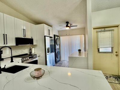 705 Sunny Pine Way Apt E, Greenacres, FL, 33415