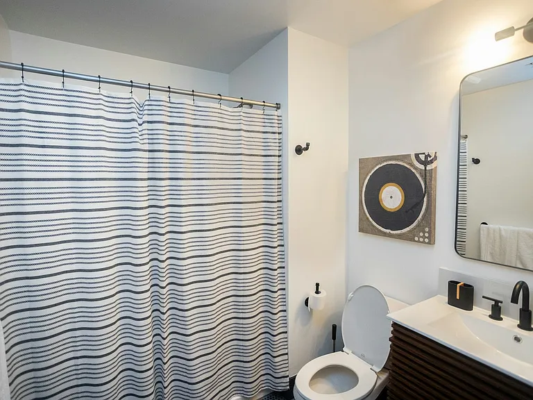 172 River St #103 — Photo 8