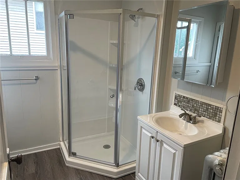 36 Lincoln Ave #1 — Photo 11